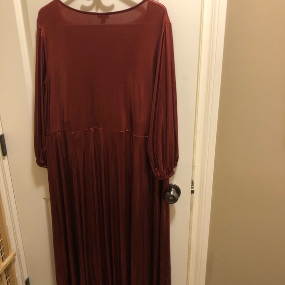 Torrid size 2 Red Party Dress - Picture 6 of 7